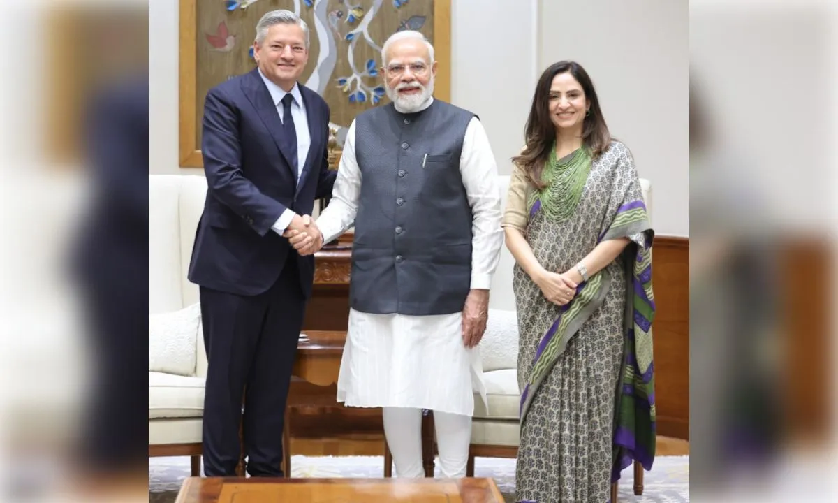 पीएम मोदी से मिले नेटफ्लिक्स के को-सीईओ टेड सारंडोस