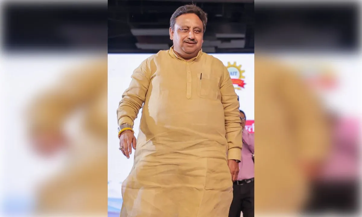 रक्षाबंधन पर स्वदेशी राखियों की धूम, 25 हजार करोड़ का कारोबार