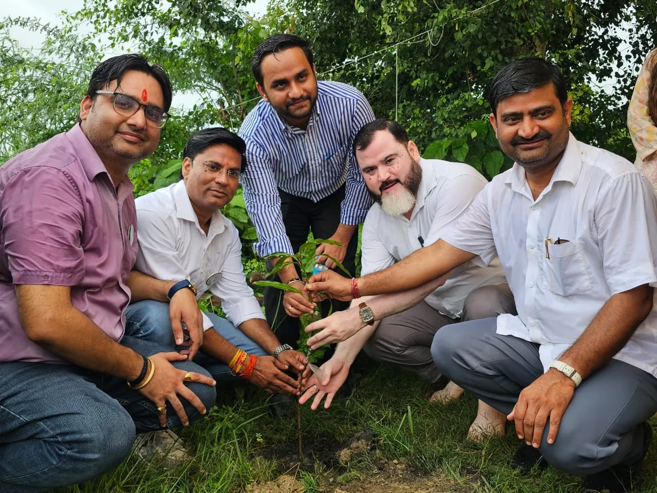 सहयोग' के हरित अभियान की सीडीओ ने की मुक्तकंठ से सराहना
