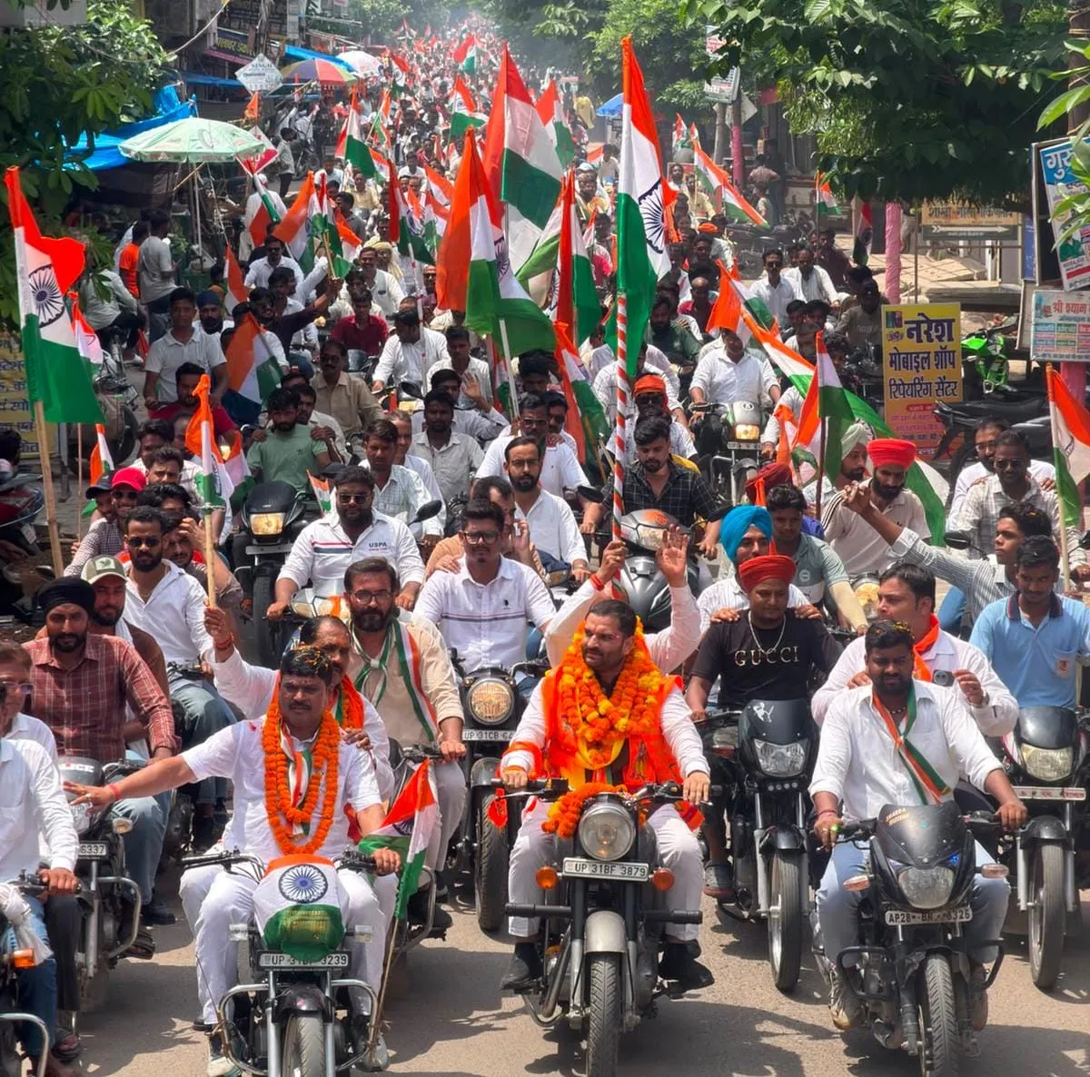 विधायक अमन गिरी के नेतृत्व में 15 अगस्त पर निकाली गई भव्य तिरंगा यात्रा