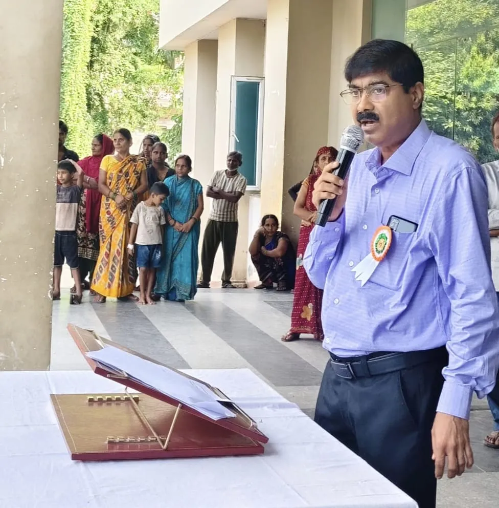 हम अस्पताल में आने वाले हर मरीज की करें निस्वार्थ सेवा,यही है सच्ची राष्ट्र सेवा: डॉ. आरके कोली