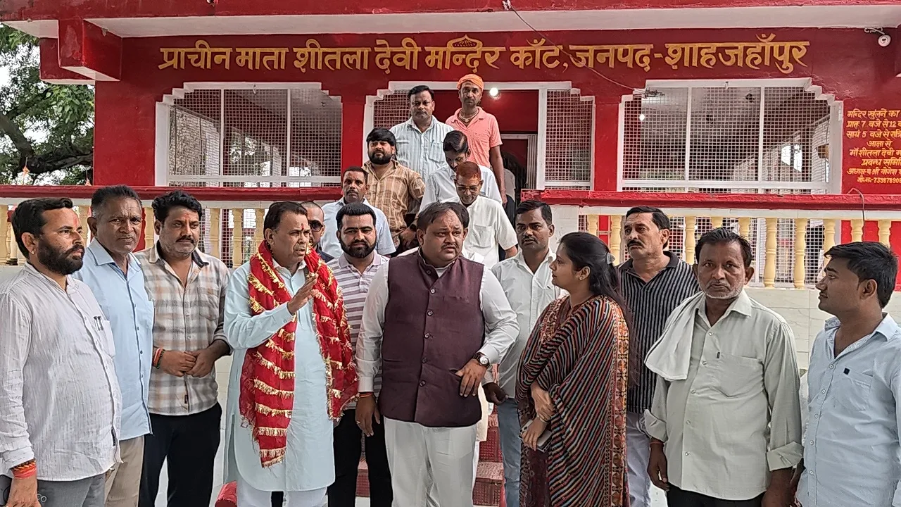 प्राचीन माता शीतला देवी मंदिर के सौंदर्यीकरण कार्यों का प्रभारी मंत्री ने किया स्थलीय निरीक्षण