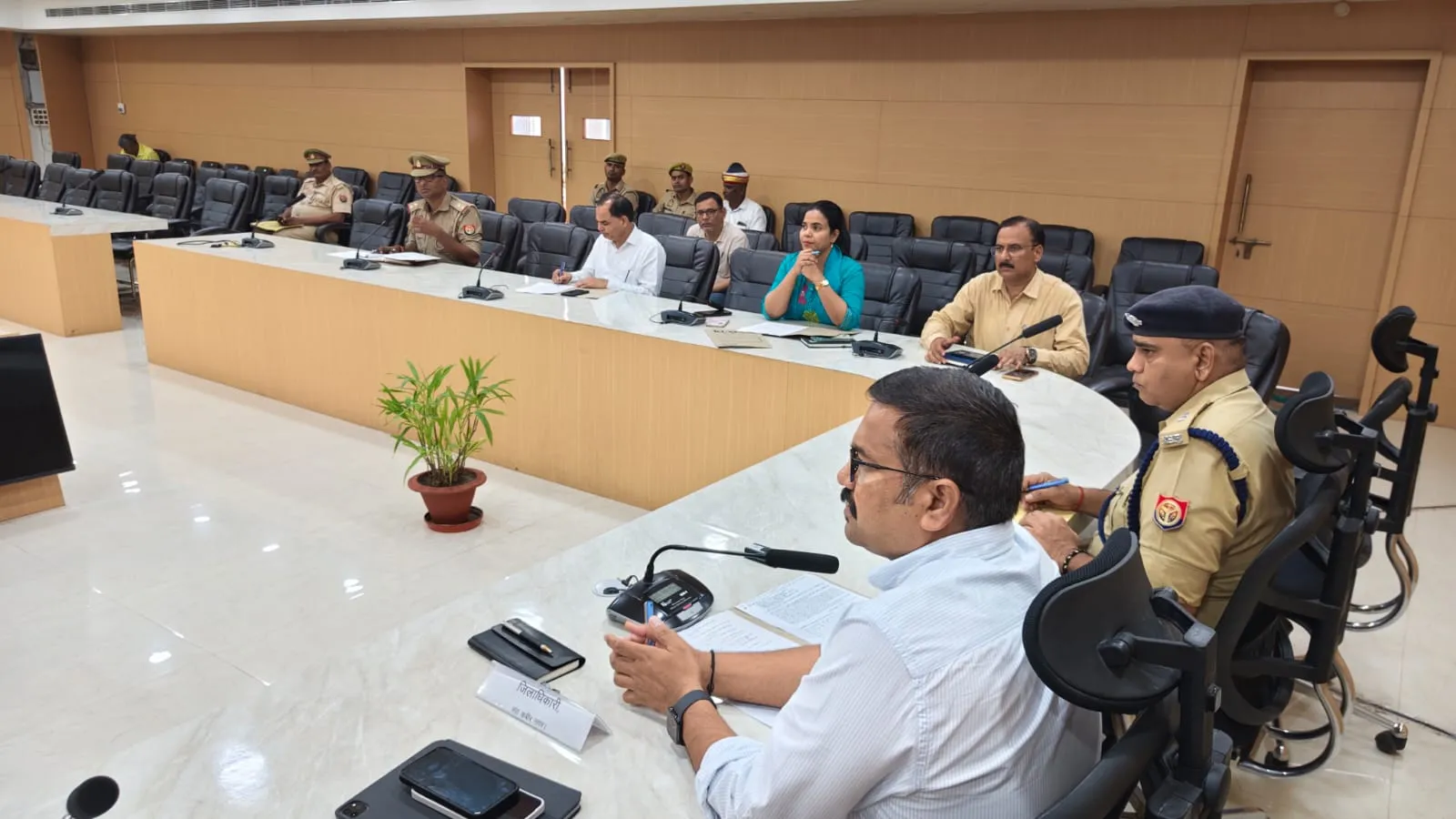 एडीएम की अध्यक्षता में जिला सड़क सुरक्षा समिति की बैठक हुई आयोजित