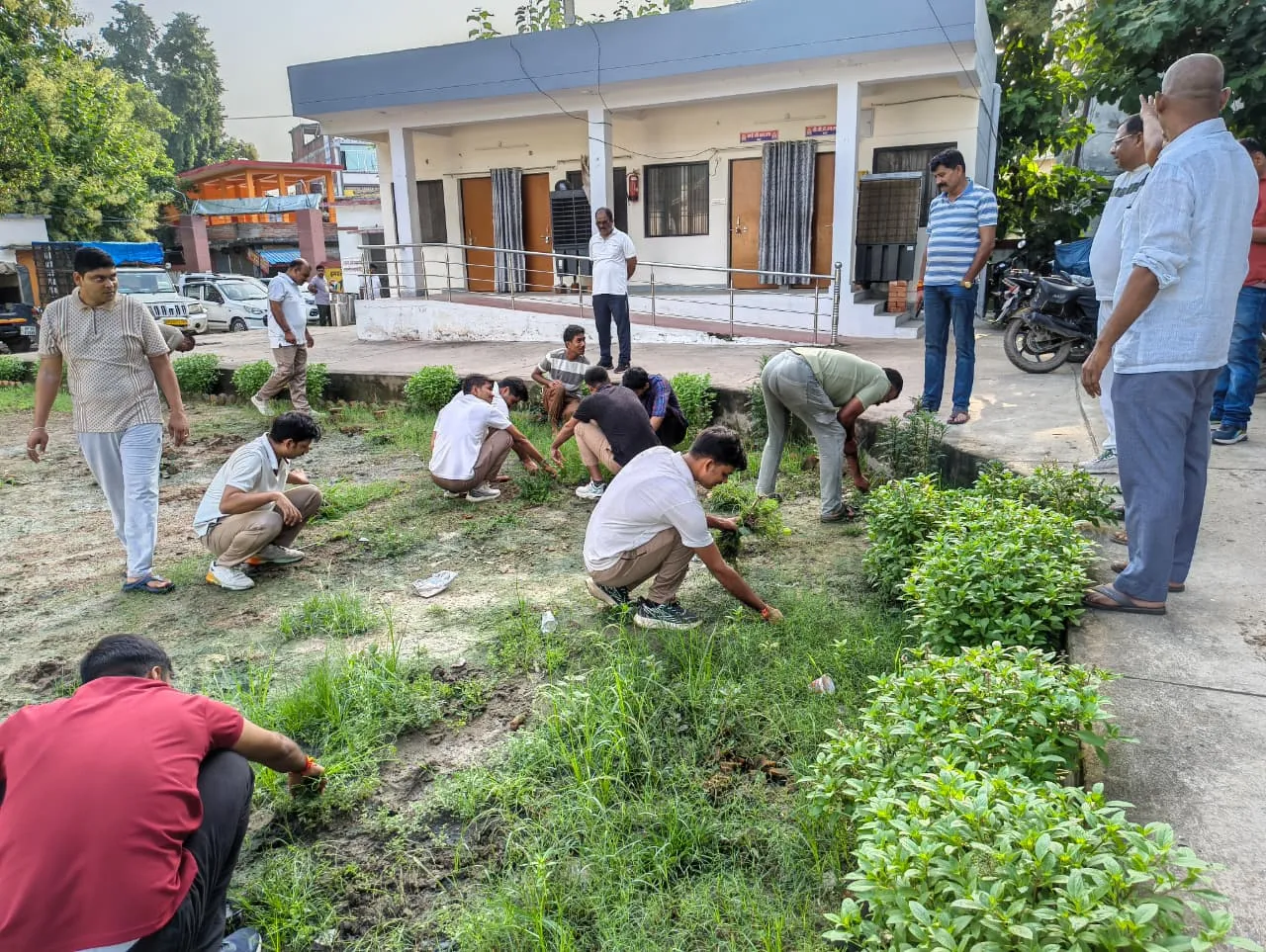 सभी पुलिस कार्यालयों में चलेगा विशेष स्वच्छता अभियान
