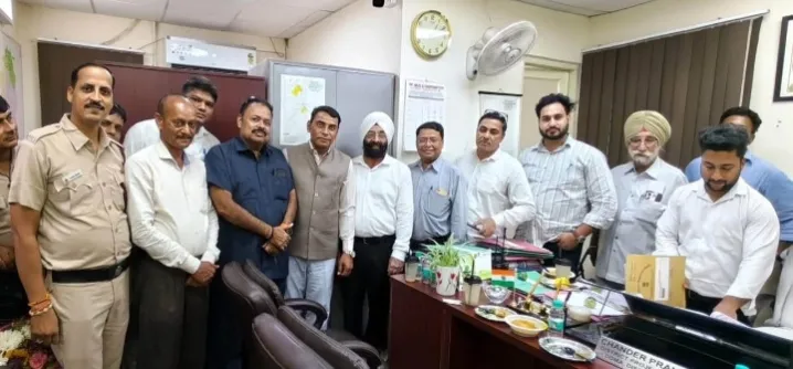 प्रबंधन को और मजबूत बनाने पर मंथन, चेयरमैन धर्मवीर सिंह ने अधिकारियों से की अहम बैठक