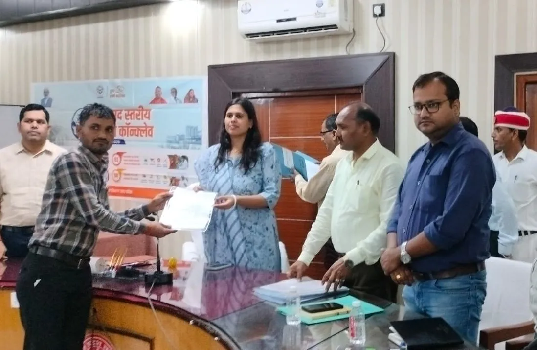 डेयरी कॉन्क्लेव में 28 लाभार्थियों को वितरित किए गए चयन-पत्र 