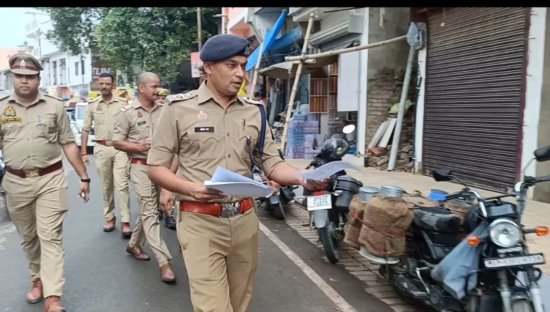 प्रतिबंधित चाइनीज मांझे के खिलाफ राजघाट पुलिस का सघन अभियान