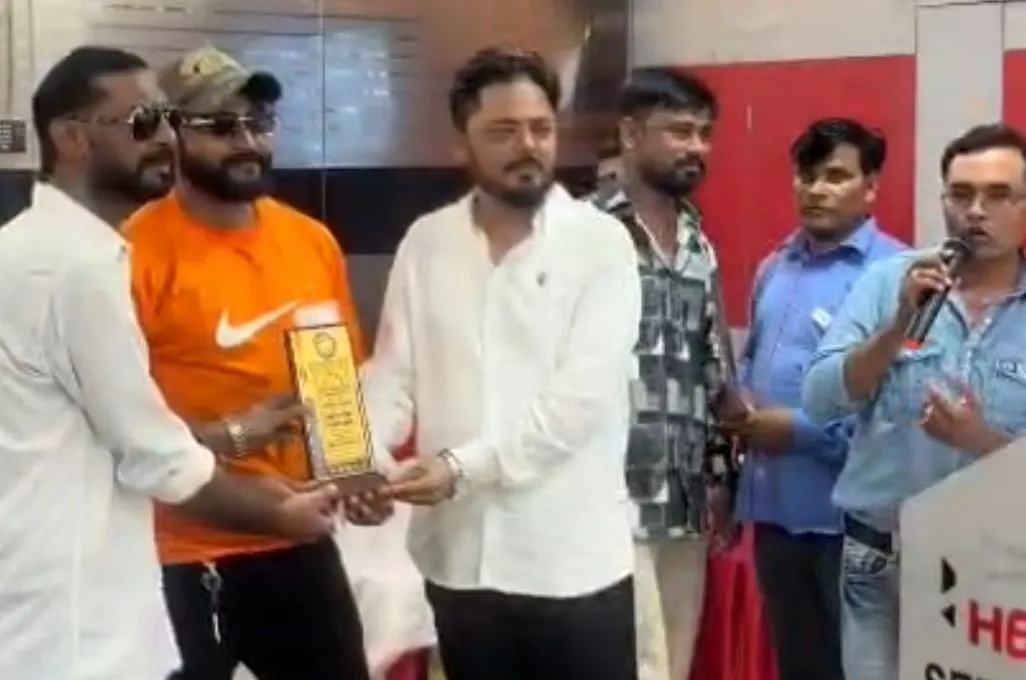 निशू खान ने मॉडलिंग, डिजिटल मीडिया में बनाई खास पहचान