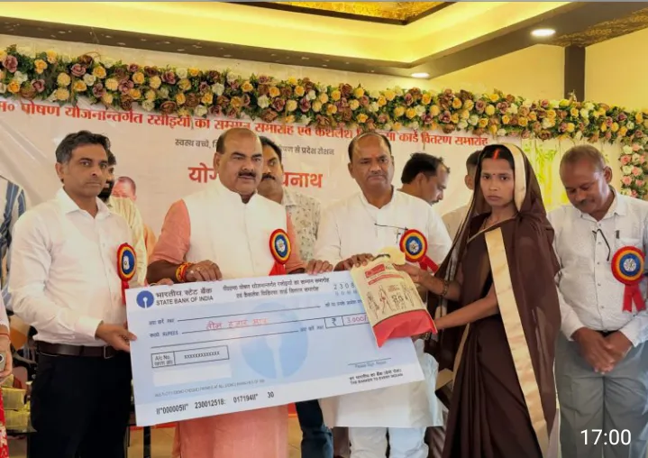 रसोइयों के सम्मान के साथ स्वास्थ्य सुरक्षा का उपहार
