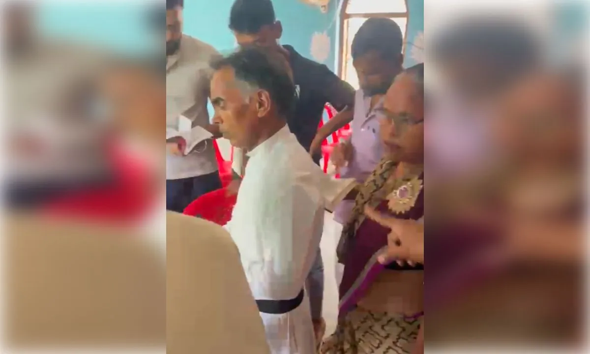 चर्च में धर्मांतरण की सूचना पर हंगामा, हिंदू संगठनों ने जताया विरोध