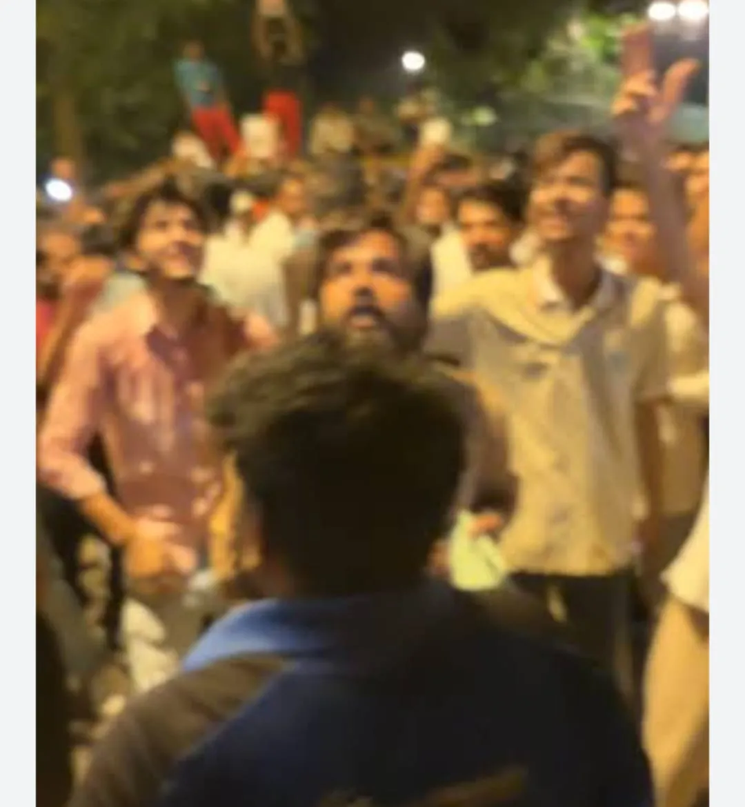 जेन_जी इफेक्ट : तुम्हें अपना बनाने की कमस खाई है....