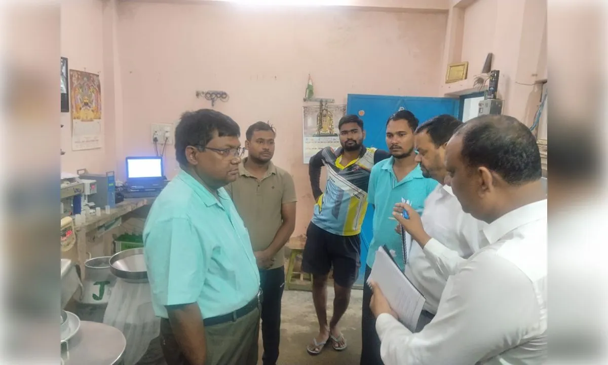 नव नियुक्त प्रबन्ध निदेशक ने पराग दुग्ध केन्द्रों का किया निरीक्षण