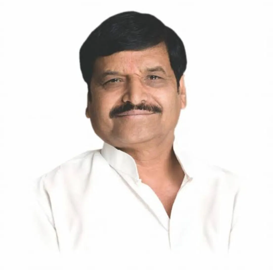 आजम खां तकलीफ में, जमीन पर जा रहा लिटाया : शिवपाल