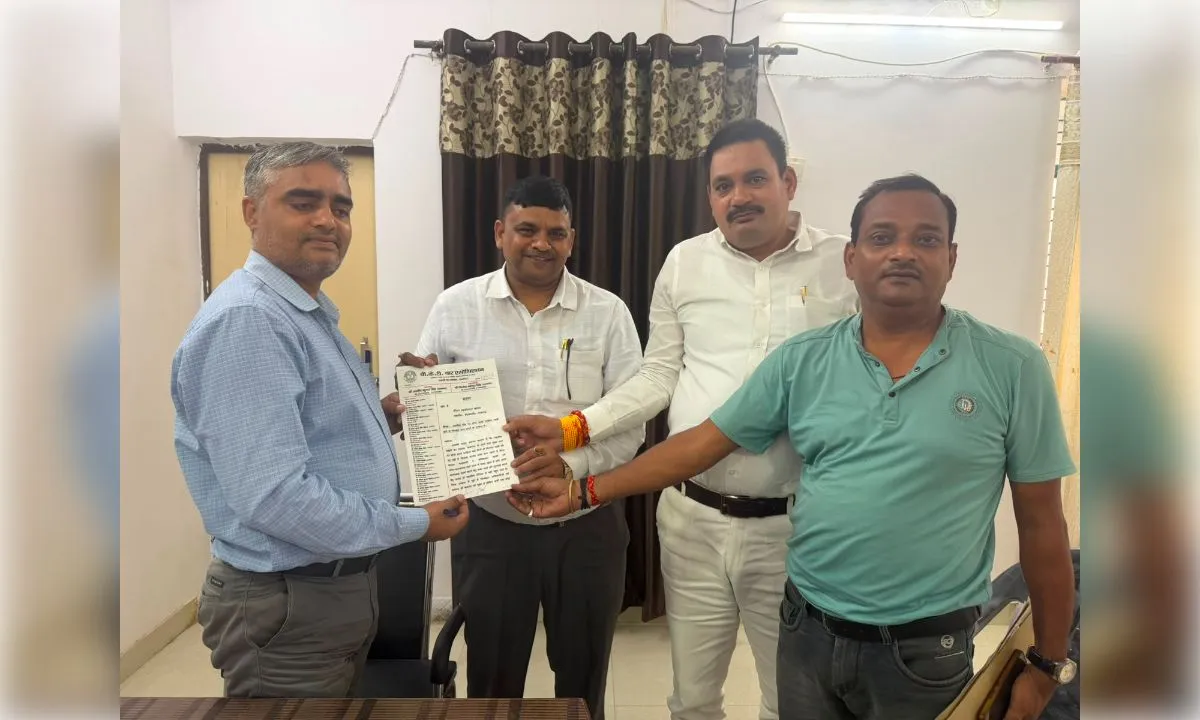 बीकेटी में सड़क जाम पर फूटा वकीलों का गुस्सा, प्रशासन को चेतावनी