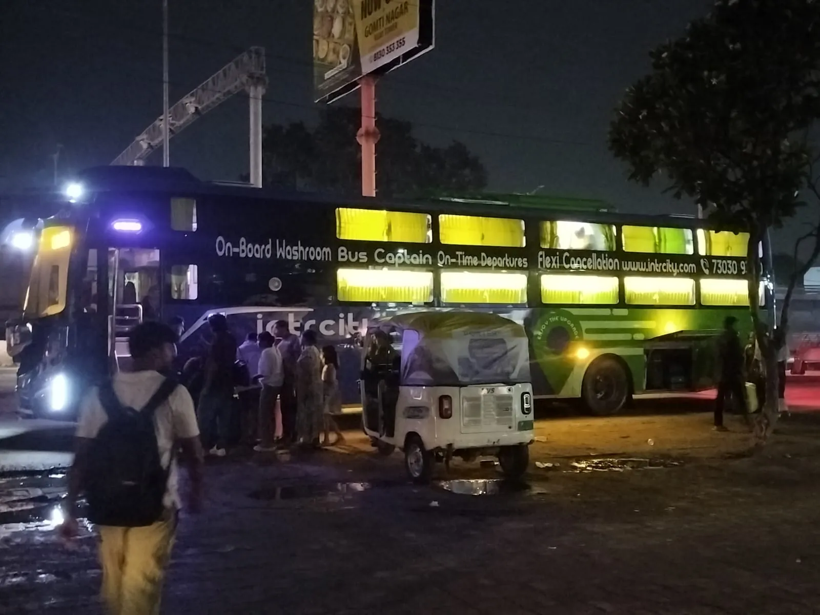 तरुणमित्र इम्पैक्ट:डग्गामार स्लीपर बसों के खिलाफ टीम गठित