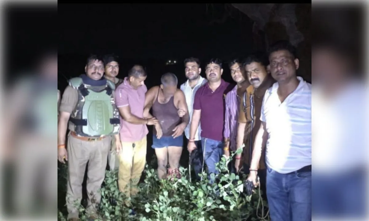 खेसरहा गोवध अधिनियम के वांछित आरोपी संग पुलिस व एसओजी की मुठभेड़