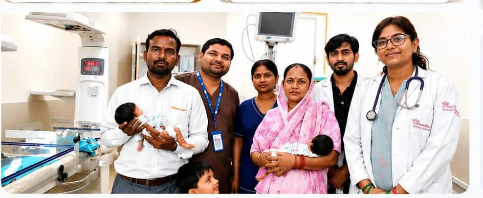 डॉक्टरों की टीम ने जुड़वा नवजातों को दी नई जिंदगी 