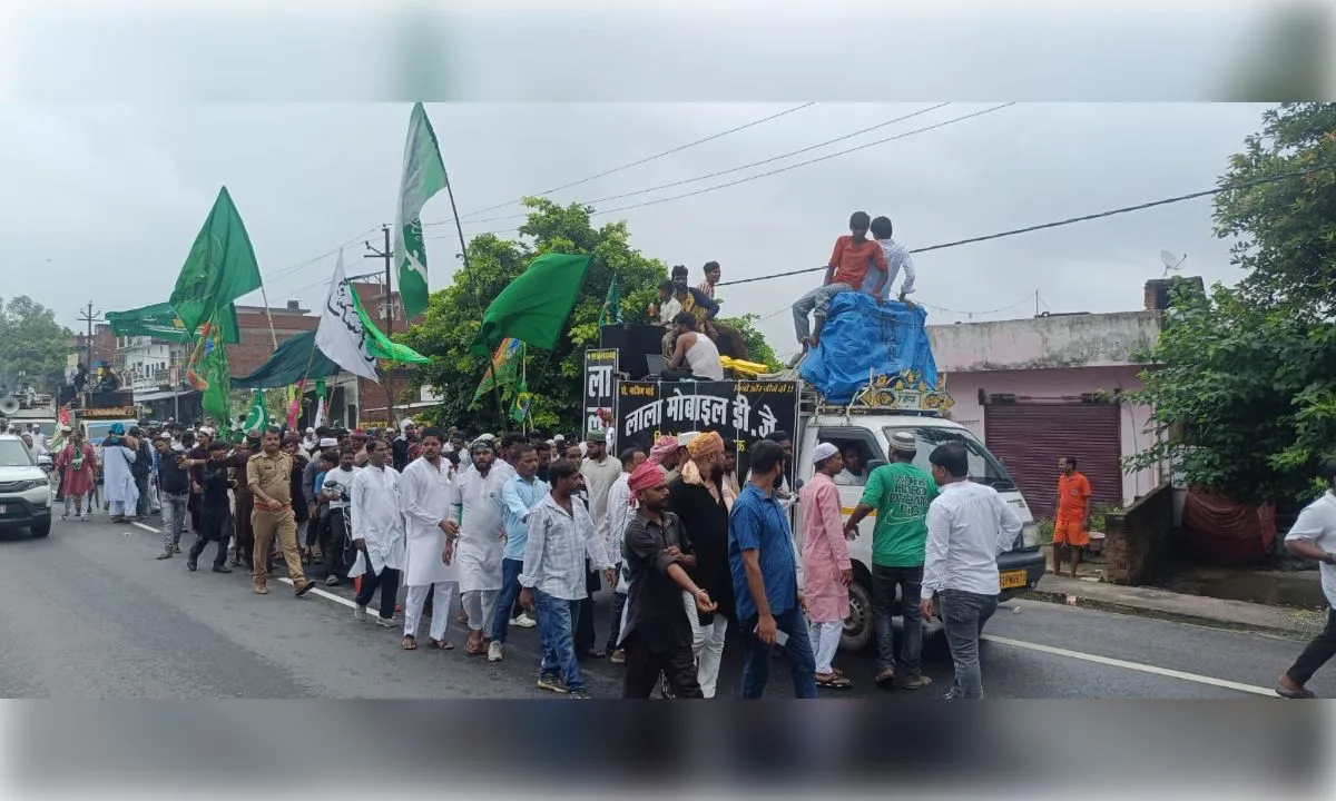 दहियर मदरसे में धूमधाम से मनाया गया जश्ने ईद मिलादुन्नबी