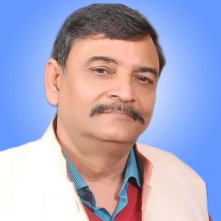 वरिष्ठ नागरिकों के लिए एम्स की तरह इलाज व एनसीए भवन की मांग की