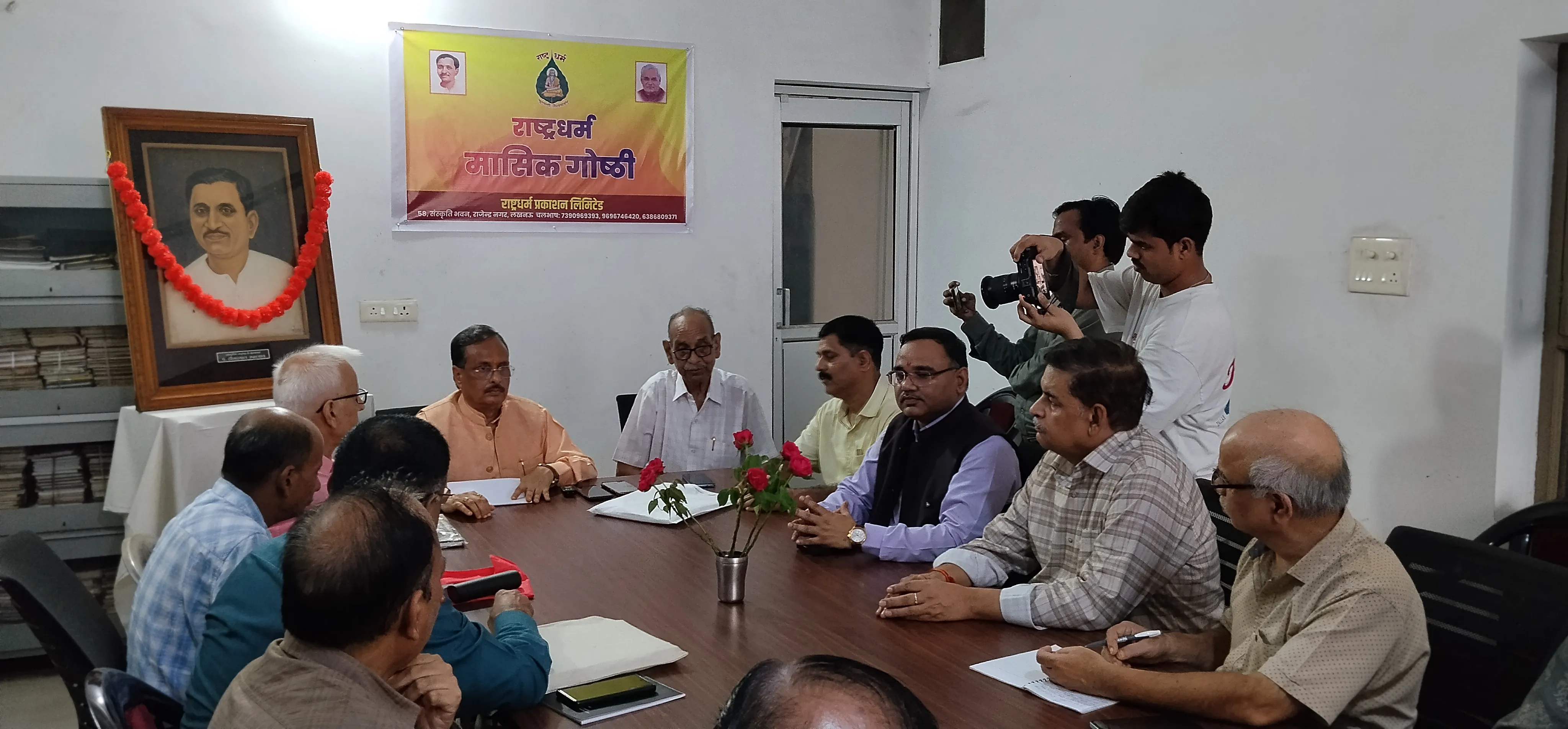 हिन्दी को सर्वोत्तम स्थान मिलेगा: दिनेश शर्मा