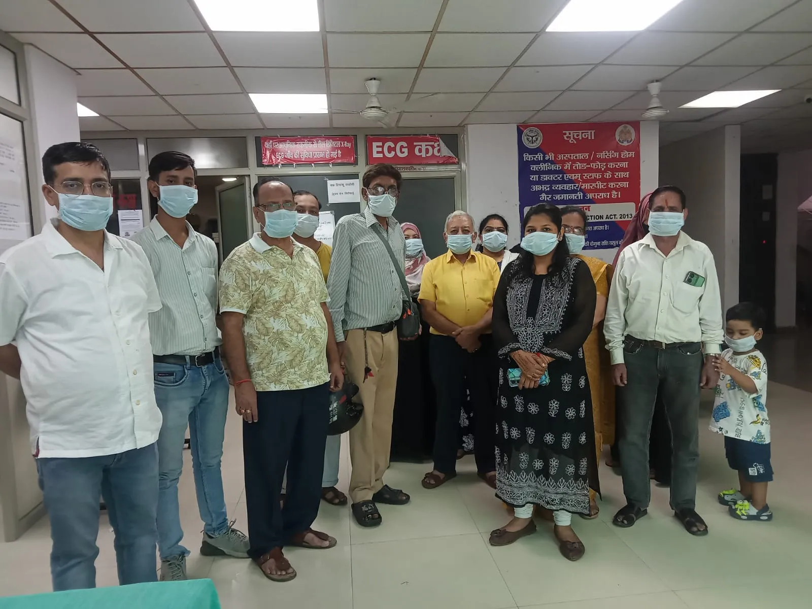 रस्तोगी हॉस्पिटल में थायराइड की 80 जांच हुई