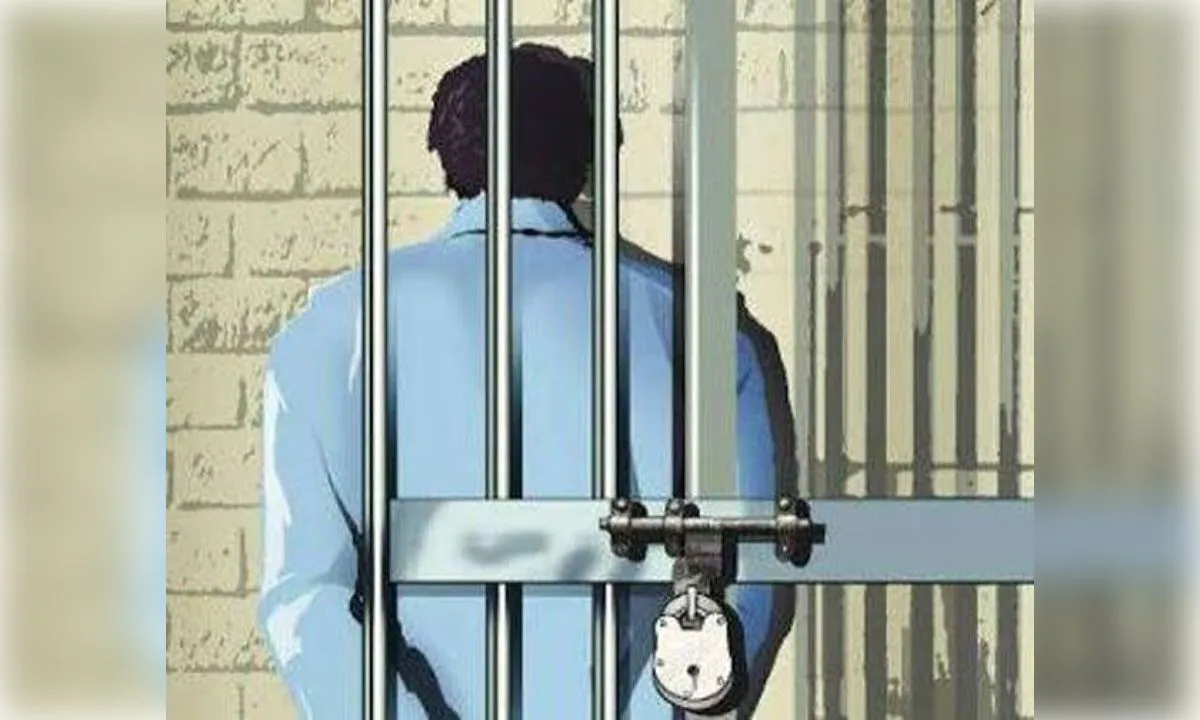 पत्नी की हत्या में पति को पुलिस ने भेजा जेल, डेढ़ साल का मासूम अकेला