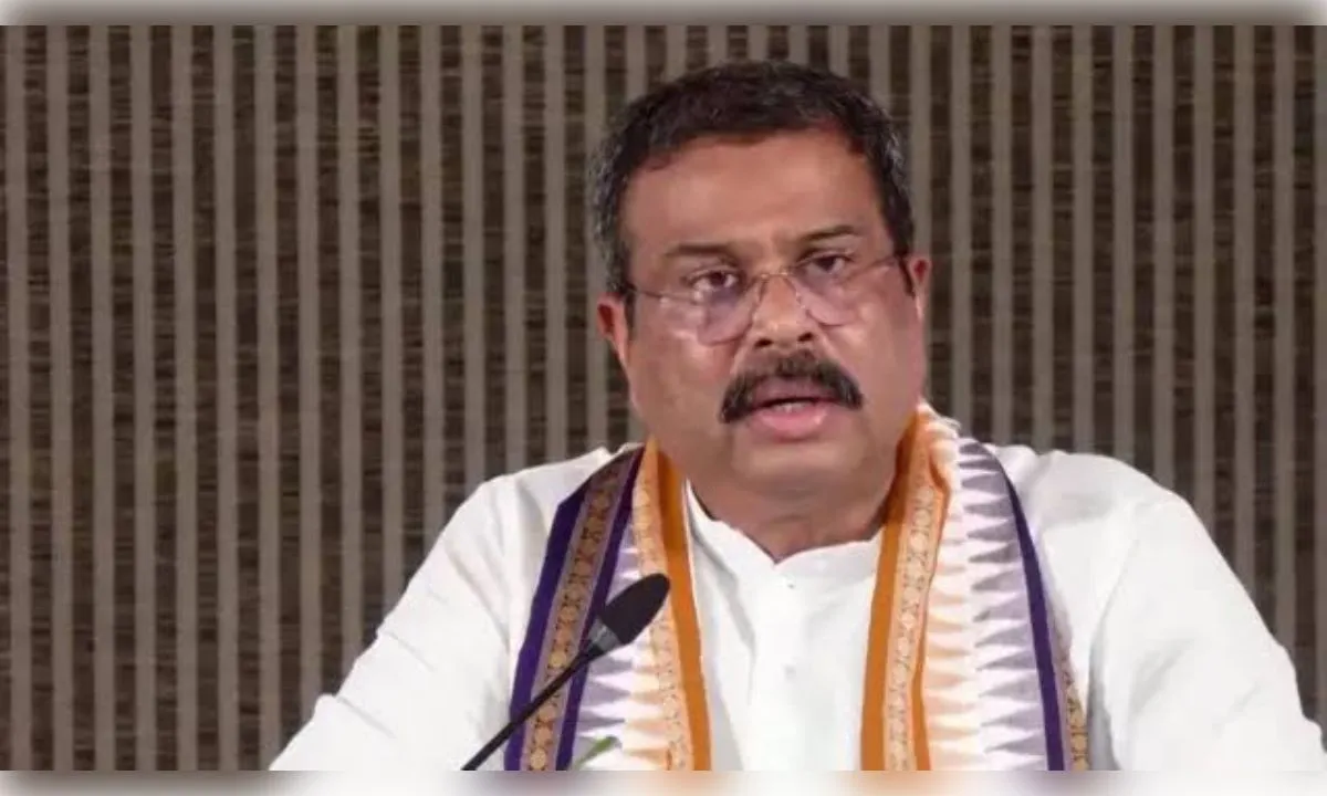 ‘वंदे मातरम्’ पर बोले धर्मेंद्र प्रधान, कांग्रेस के लिए राष्ट्रगौरव जरूरी या वोट बैंक?