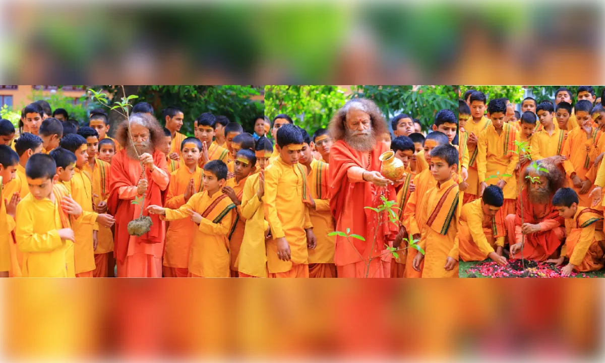 हरियाली अमावस्या पर स्वामी चिदानंद का संदेश, पौधा लगाएं धरती बचाएं