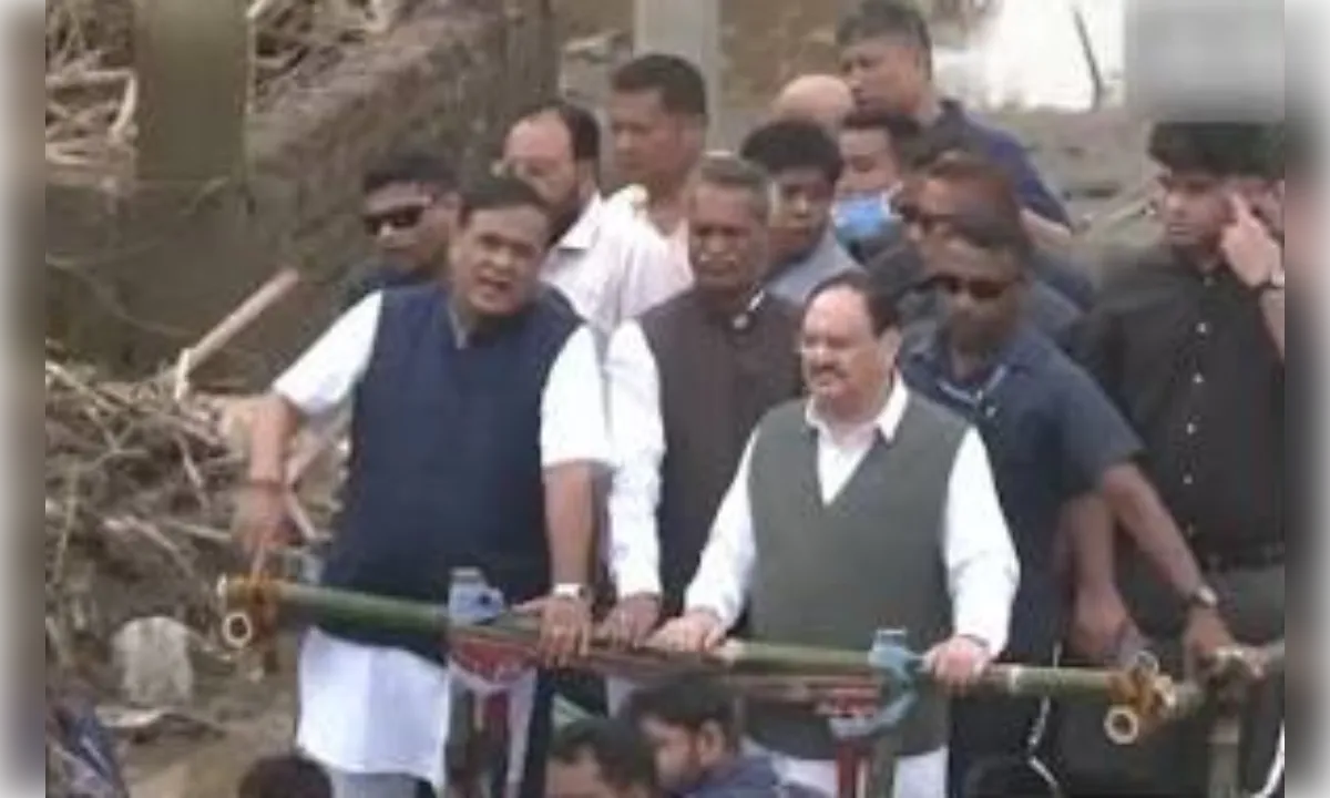 असम बाढ़ का जायजा लेने पहुंचे जेपी नड्डा, मदद का दिया भरोसा 