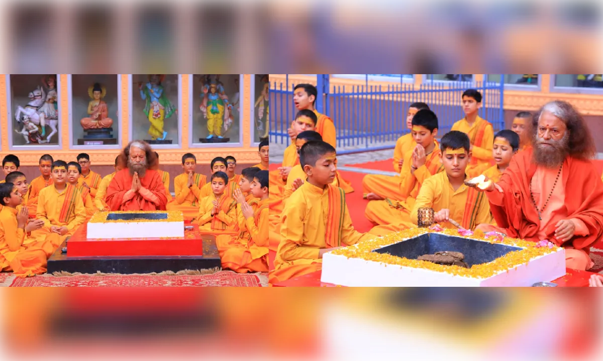 नाग पंचमी पर स्वामी चिदानन्द ने दिया प्रकृति संरक्षण का संदेश