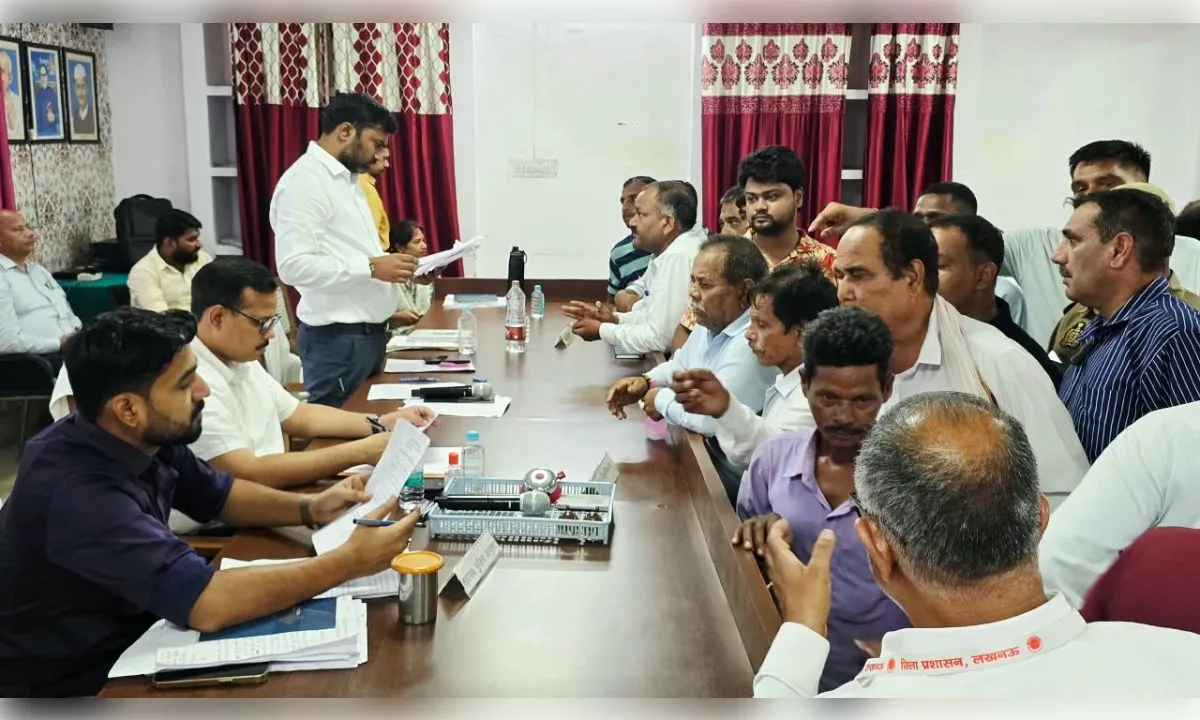 सरकारी जमीनों पर अवैध कब्जे की दर्जनों शिकायतें, फिर भी नही हुई कार्रवाई