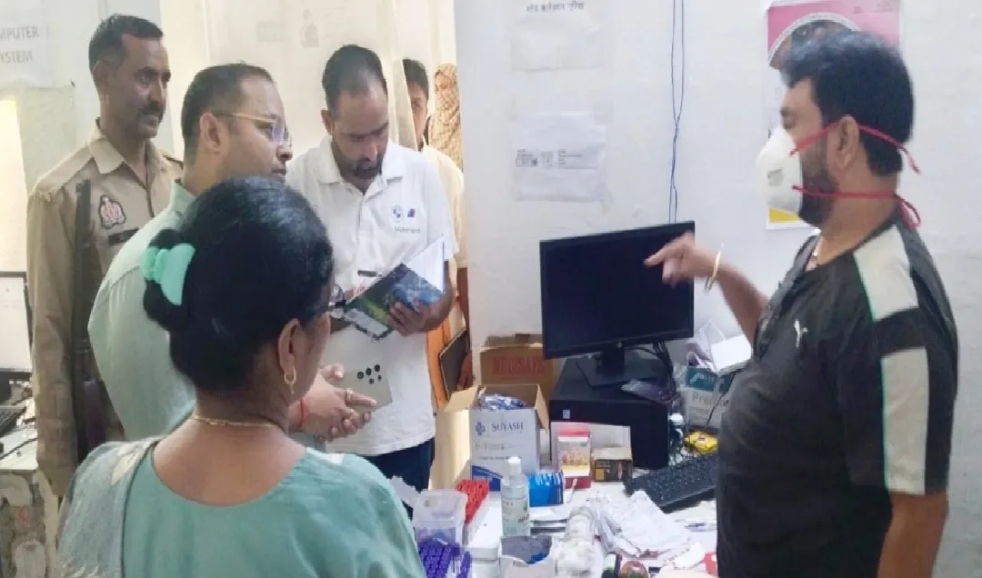 सीएचसी निरीक्षण में गैरहाजिर मिले डॉक्टर, वेतन कटेगा