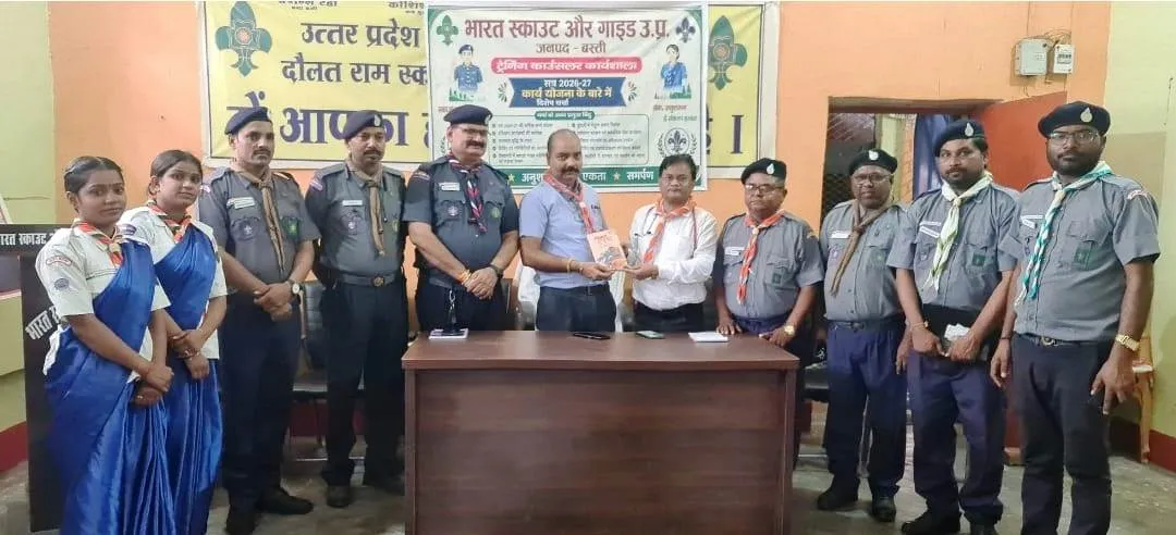 काउन्सलर कार्यशाला में दिलाई यातायात जागरूकता की शपथ