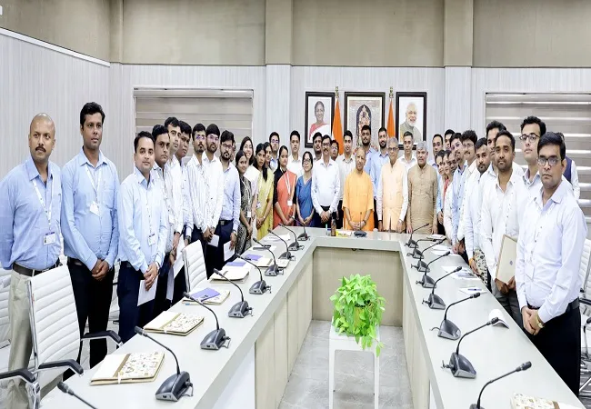 सरकारी सेवाओं में पारदर्शिता के साथ योग्यता को सर्वोच्च प्राथमिकता सरकार का लक्ष्य :  योगी