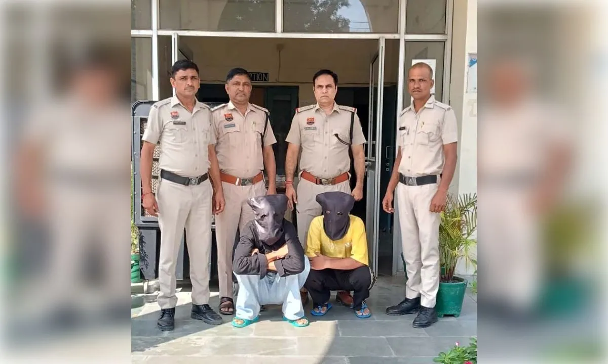 हिसार के होटलों में पुलिस की रेड, 22 लड़कियां और 19 लड़के मिले