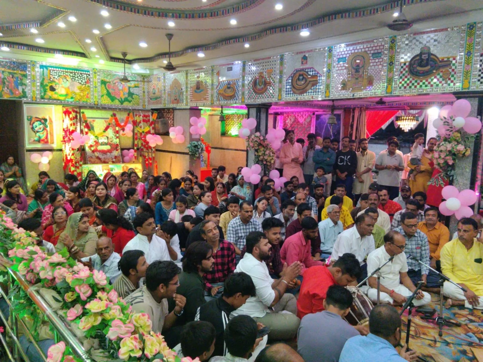अनूपपुर में रात 12 बजे गूंजे कृष्ण जन्म के जयकारे