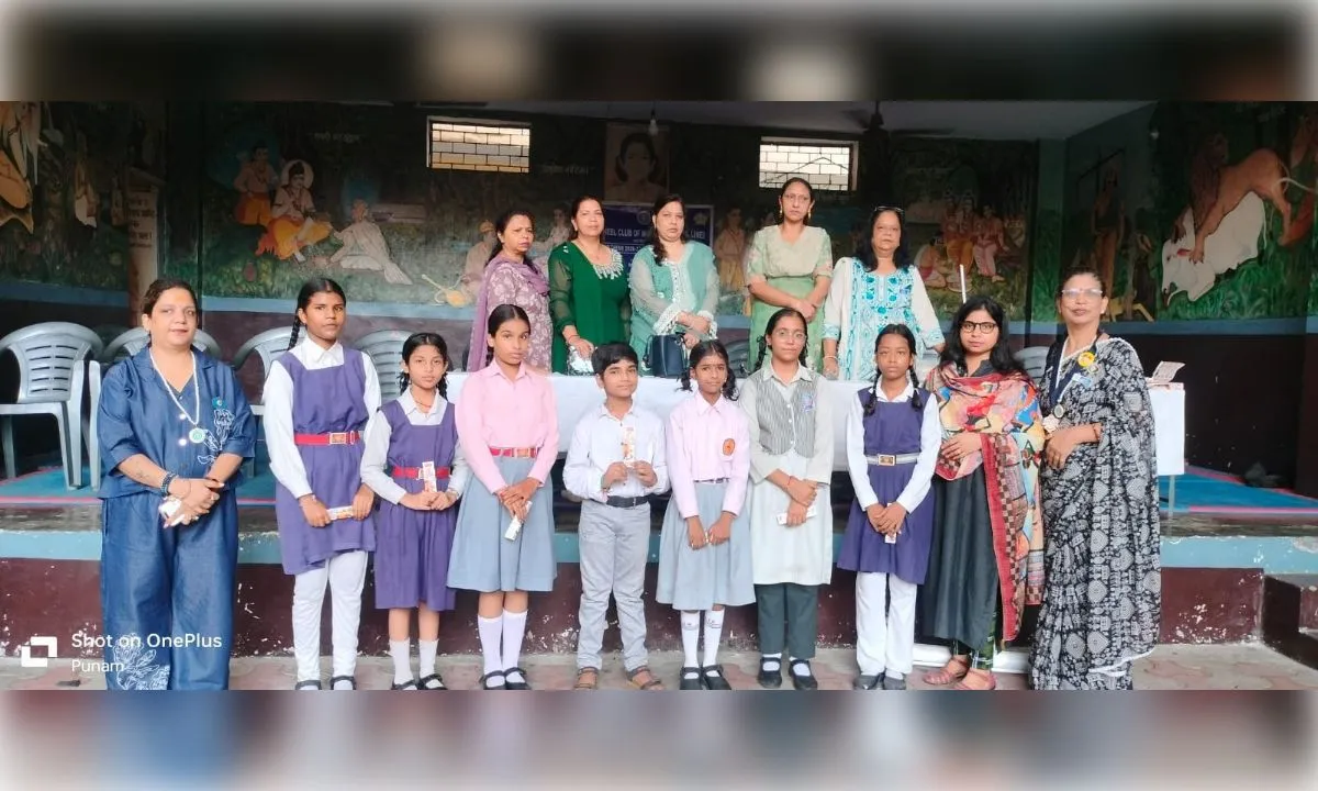 शिक्षक दिवस पर शिक्षकों का सम्मान, छात्राओं ने दिखाया आत्मरक्षा कौशल