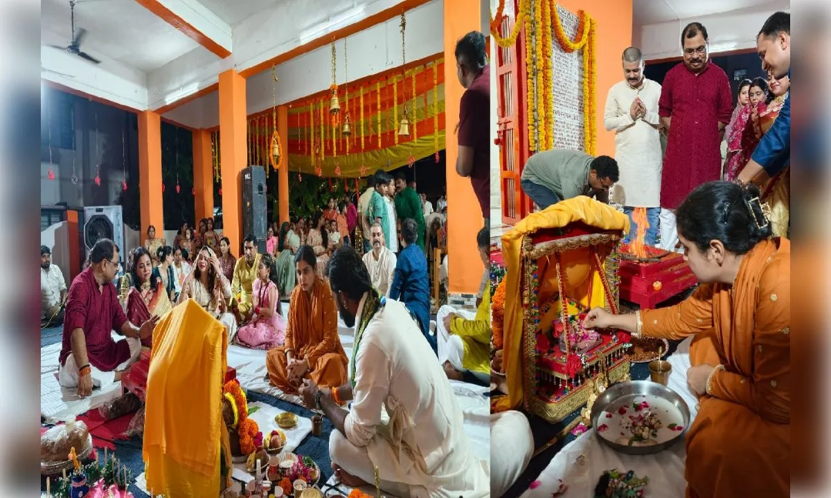पुलिस लाइन में धूमधाम से मना श्रीकृष्ण जन्मोत्सव