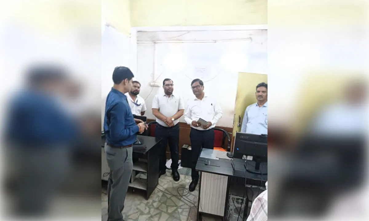 आरटीओ के औचक निरीक्षण से एआरटीओ कार्यालय में हड़कंप