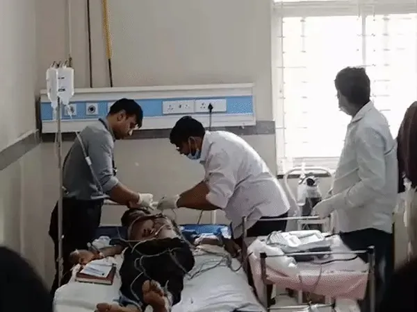 सागर में जहरीली शराब से 11 मौतें, आठ गंभीर मरीज बीएमसी रेफर