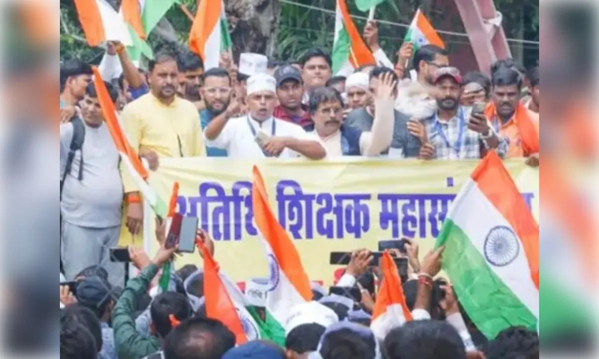 स्थायी पद की मांग को लेकर आज भोपाल में अतिथि शिक्षकों का प्रदर्शन