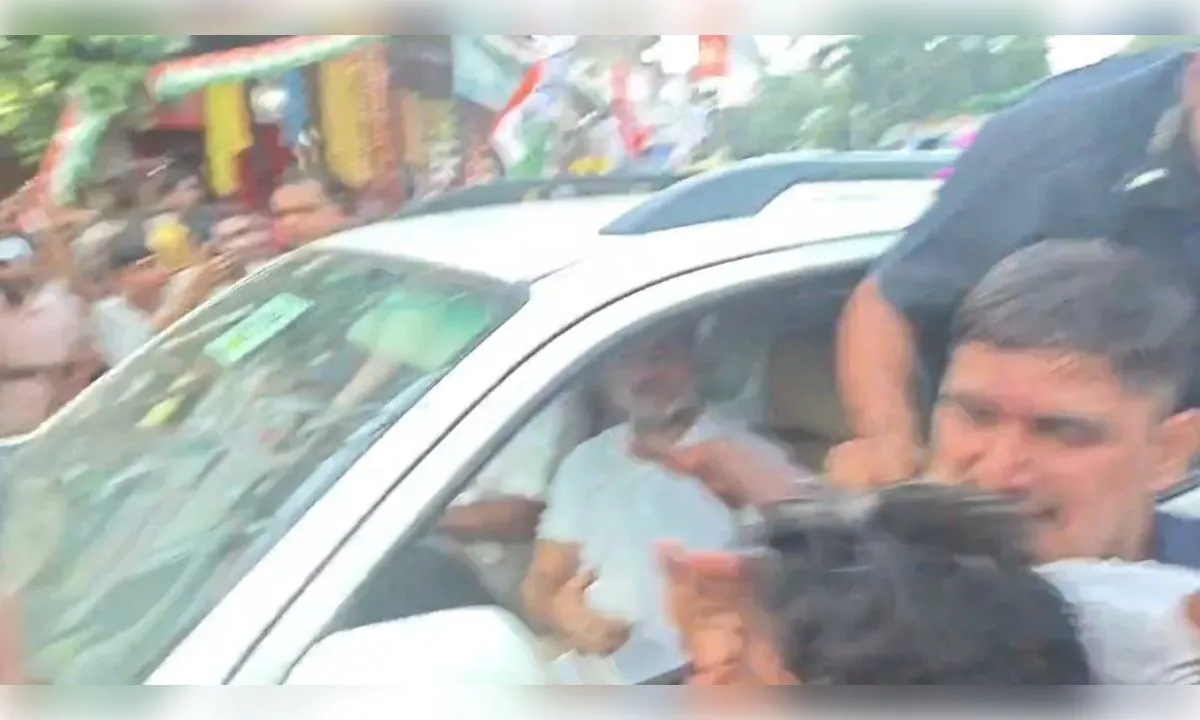 दो दिवसीय दौरे पर रायबरेली पहुंचे राहुल गांधी