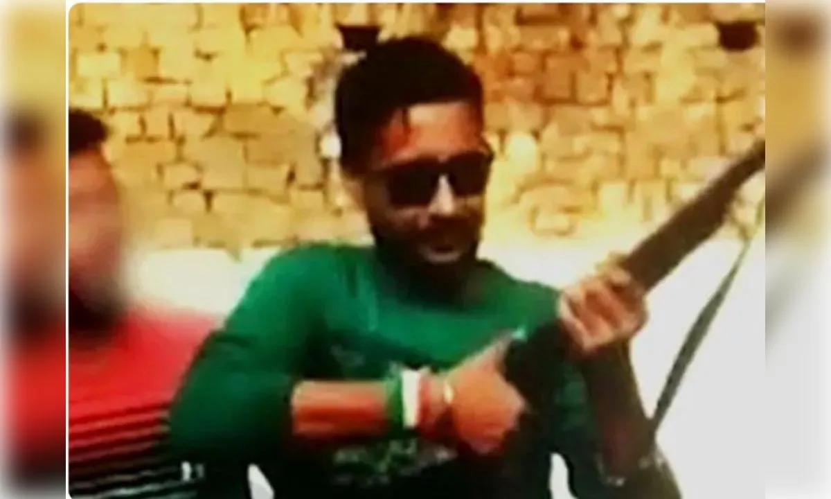 आगरा में पेशी पर आए बंदी की मौत