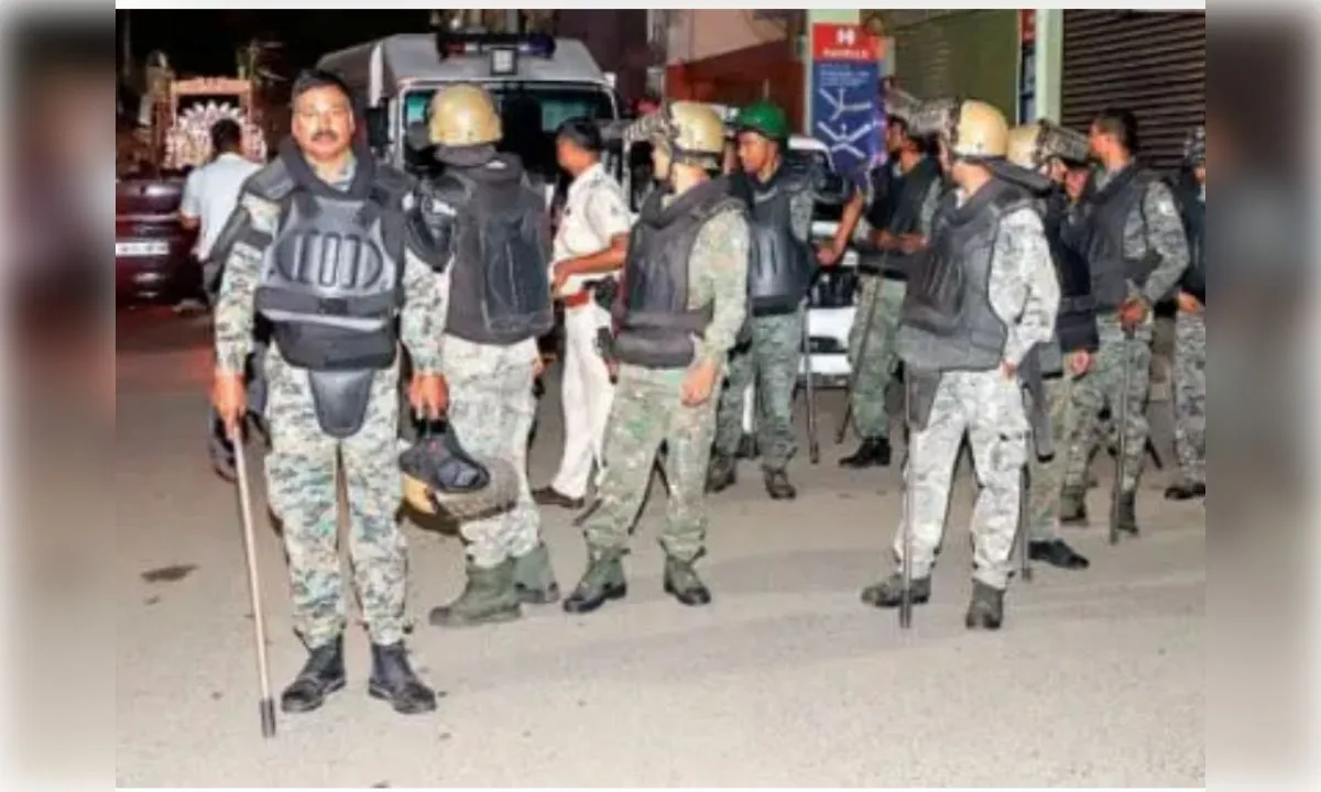 विसर्जन जुलूस के दौरान भिड़े दो पक्ष , चापड़ से हमला, तीन घायल