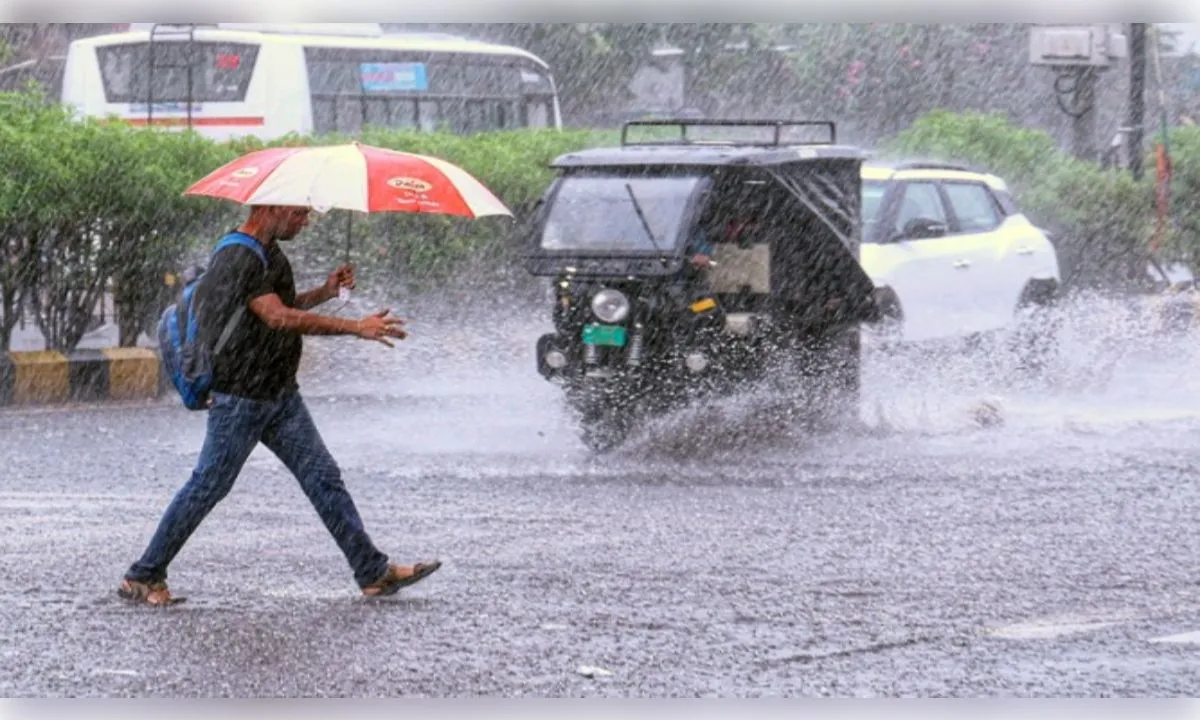 झारखंड में भारी बारिश का रेड तो हिमाचल में येलो अलर्ट