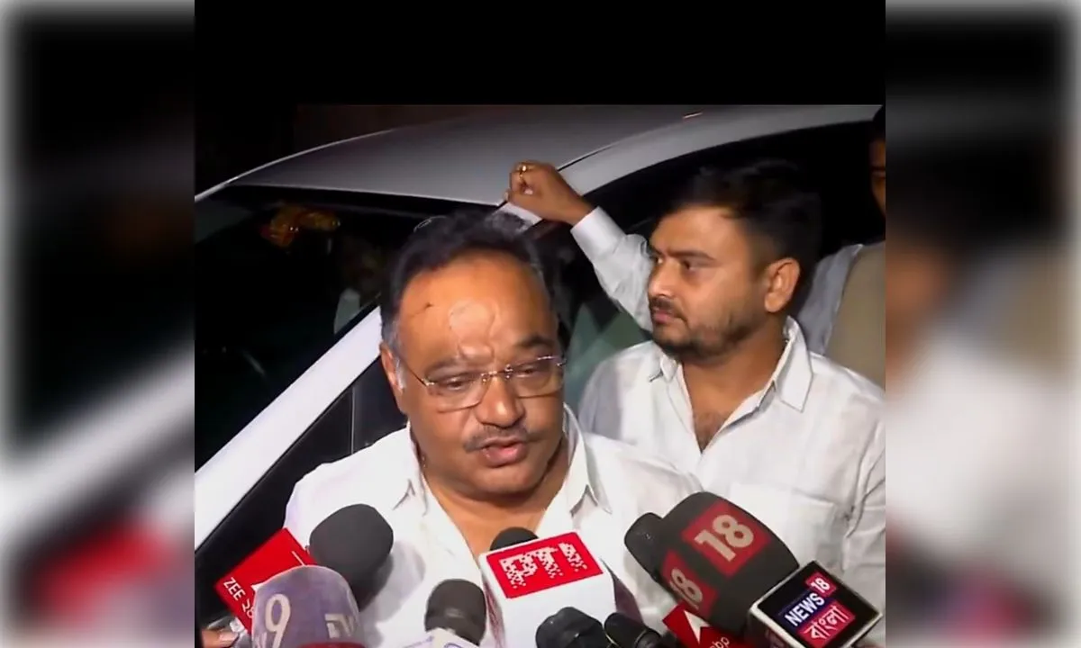 बंगाल में निवेश बढ़ाएगा बिरला समूह, शमिक से हुई मुलाकात