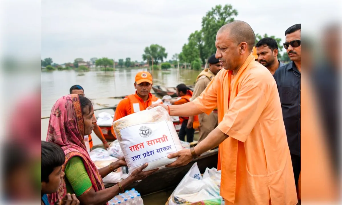 यूपी में बाढ़ का कहर, 21,333 लोग सुरक्षित स्थानों पर पहुंचे