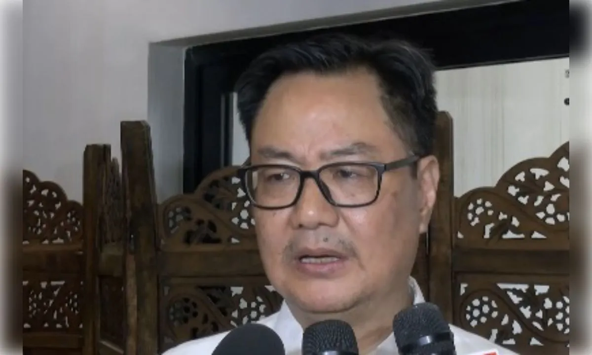 संगीतकार की हत्या दुखद, विपक्ष न करे राजनीति: किरेन रिजिजू