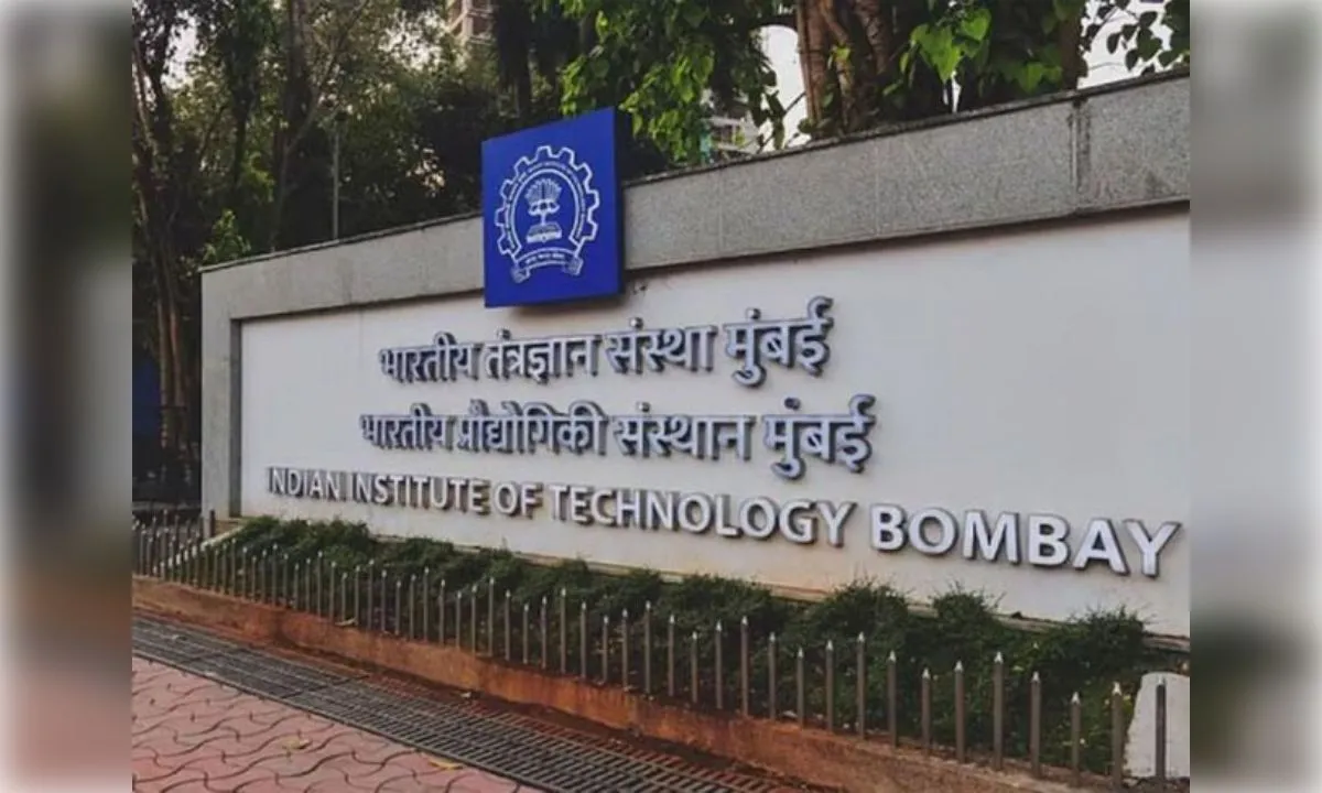 IIT बॉम्बे सुसाइड केस की जांच तेज, हॉस्टल से हटाए गए सीलिंग फैन