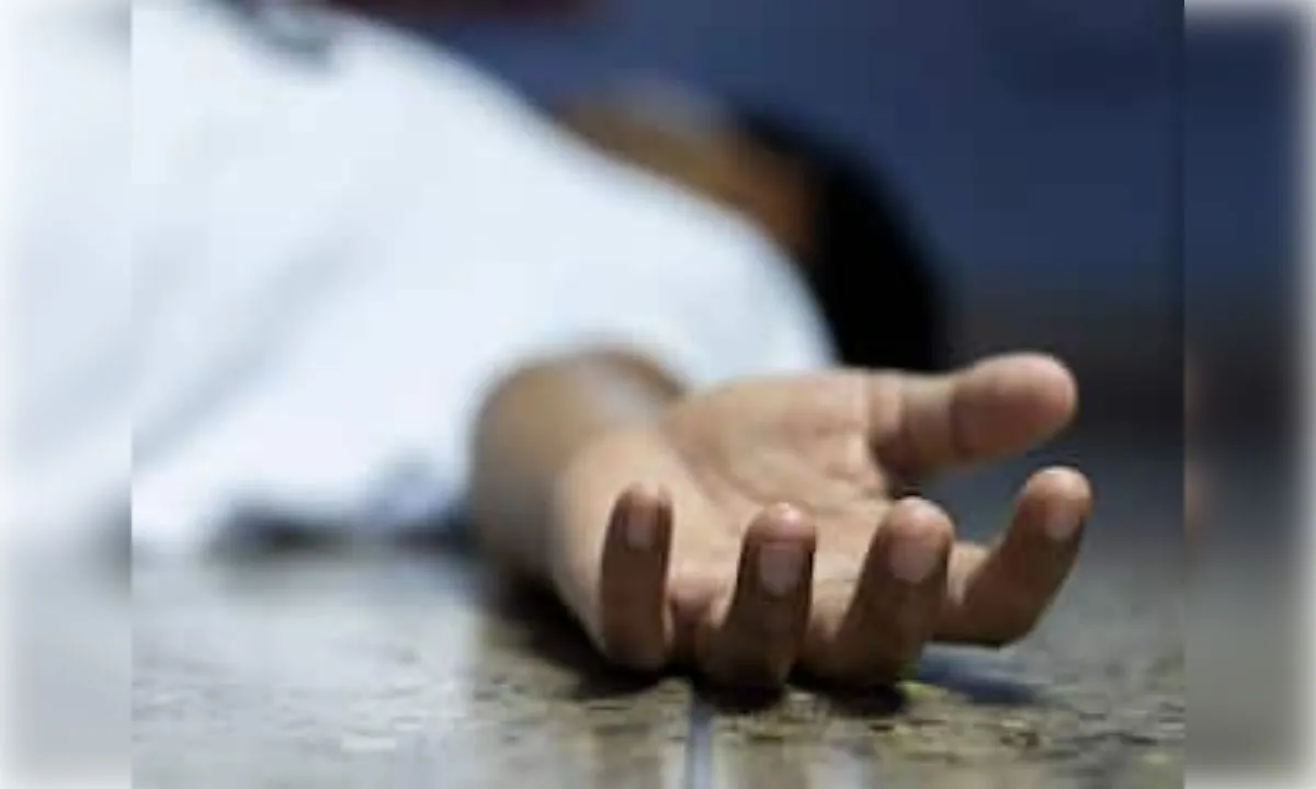युवती समेत दो ने की आत्महत्या दो की संदिग्ध अवस्था मे मौत